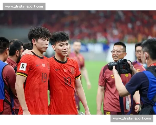 国足东亚杯名单大换血！12 人出局 + 00 后占半壁江山，青春风暴正式开启