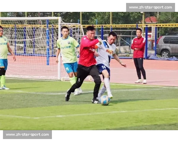 第五届社区杯 8 人制足球赛通州赛区热血开赛